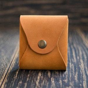 New Design Vintage <strong>Crazy</strong> Horse Leather <strong>Earphone</strong> Clip Holder Cable Organizer Small Size Genuine Leather <strong>Earphone</strong> Case - Product Image 6