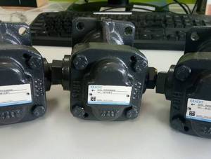 ปั๊มเกียร์แรงดันสูงภายนอก KP1/16A10AXOA4NL1  ปั๊มน้ำมันชนิดไครโอเจนิกสำหรับพลังงานลม ซีรีส์ KP KP0 KP1 KP2 KP3 KP5 - Product Image 4