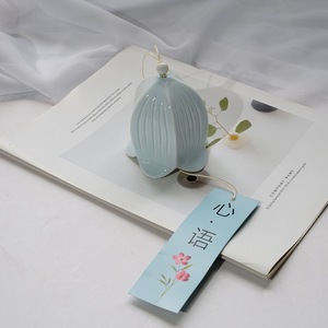 Campanas de Viento Decorativas Hechas a Mano con Diseño de Lirio de los Valles, Decoración para Jardín, Productos Creativos para Áreas Escénicas, Modelo FL43 de 4-8 cm - Product Image 1