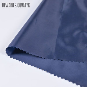 Giá Rẻ Và Chất Lượng Cao 100% <span class=keywords><strong>Polyester</strong></span> <span class=keywords><strong>50D</strong></span> <span class=keywords><strong>290T</strong></span> Loại Tơ Sống Vải Không Thấm Nước Vải Cho Nam Giới Của Phụ Nữ Áo Khoác - Product Image 2