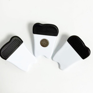 Plastic Magnetic Memo Clips Tooth Shaped Sealing Clip For Office School Student Use White With Black Grip - Product Image 1
