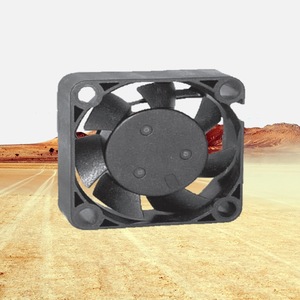 Crown 5020 Cargador O9 DC AXIAL FAN para asiento de coche - Product Image 6