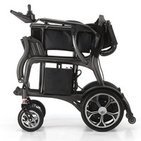 Fauteuil roulant électrique pliable léger en fibre de carbone avec télécommande, fauteuil motorisé ultra-léger pour les déplacements des personnes handicapées