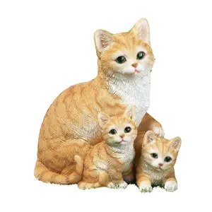 Realistic Sculpture Mama Cat and Kittens Figurine Cute Cat Garden Statue Garden Ornaments