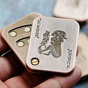 Jouets sensoriels EDC Double Joker Push Card Snap Coin pour les doigts, pour l'anxiété, le TDAH, l'autisme, les adultes, soulagement du stress, jouets pour les doigts - Product Image 1