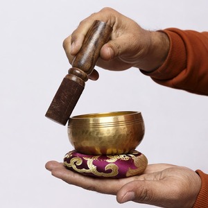 Cuenco Tibetano de Bronce Espiritual Más Vendido para Sanación Energética y Activación de Chakras, Disponible a Precio de Fábrica - Product Image 4