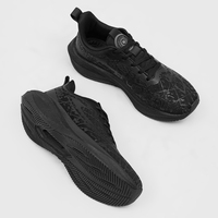 Chaussures de course respirantes en maille légères, confortables, antidérapantes et amortissantes pour hommes et femmes de haute qualité
