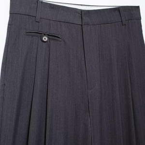 Nuovo abbigliamento da <span class=keywords><strong>donna</strong></span> 2024 <span class=keywords><strong>pantaloni</strong></span> pieghettati <span class=keywords><strong>gessati</strong></span> di nuova moda <span class=keywords><strong>pantaloni</strong></span> Casual da <span class=keywords><strong>donna</strong></span> con cerniera a vita alta retrò - Product Image 4