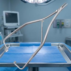 Pince porte-aiguille manuelle en acier inoxydable Boynton, certifiée CE, instrument de chirurgie générale - Product Image 3