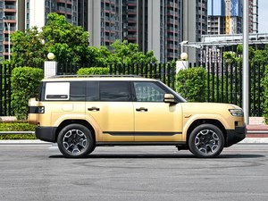 Cho Titan 7: Giải phóng sức mạnh với khả năng tăng tốc 680hp & 4.5S 0-100km/h để bán - Product Image 4