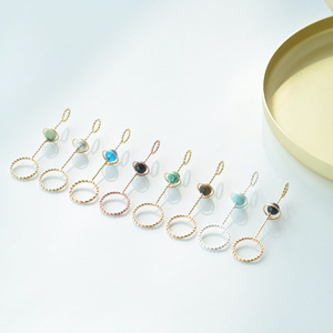 Elegante Portasigarette in Metallo a Forma di Pianeta Blu, Accessorio Moderno per Donne - Product Image 4