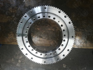 อะไหล่รถขุดบิ๊บอ ชุดลูกปืนวงแหวนหมุนสำหรับรถขุดขนาดเล็ก - Product Image 5