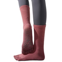 Chaussettes de yoga et de Pilates antidérapantes en coton à 5 doigts pour femmes - Adhérence pieds nus, personnalisation du logo et broderie pour le yoga, la barre et le sport