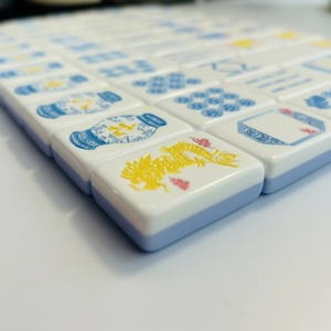 Juego de Mahjong de Lujo Estadounidense en Oferta, Fichas de Mahjong Acrílicas Ecológicas de Gran Tamaño para Juegos Familiares - Product Image 3
