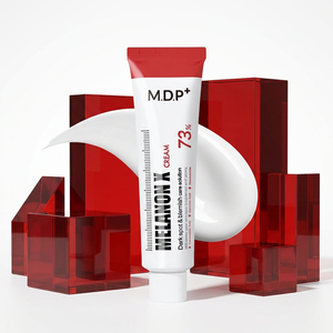 Crema Melanon X 73% Ácido Tranexámico y Ácido Hialurónico, Solución para el Cuidado de Manchas Oscuras y Imperfecciones, 30 ml, para Todo Tipo de Piel, Uso Diario - Product Image 1