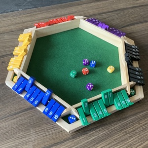 Vendita calda all'ingrosso in legno chiuso la scatola 6 lati 10 <span class=keywords><strong>numeri</strong></span> giochi di matematica <span class=keywords><strong>con</strong></span> 16 dadi per bambini adulti famiglie amici Club del partito - Product Image 4