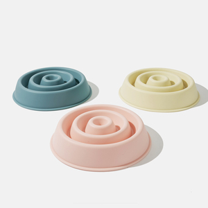 Bol de nourrissage pour chien en silicone pliable et écologique pour les chiens de grande race et les petits animaux - Bol surélevé portable et étanche - Product Image 1