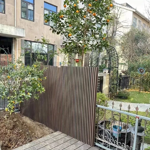 Panneau mural WPC imperméable et ignifuge pour la décoration intérieure et extérieure, revêtement composite WPC anti-UV, lambris cannelé, commerce, salle de bain - Product Image 5