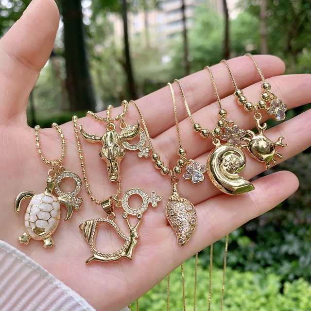 BD-B9501 Sea Themed Turtle Crab Conch Fashion Pendant Necklace Gold Plated Link Chain Necklace Dainty CZ Jewelry for Summer