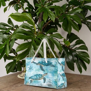 Collection Resort - Sac de plage personnalisé pour femme, design océan, imperméable, écologique, avec poignée en corde, pour les vacances d'été - Product Image 1