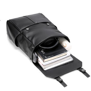 Mochila de Viaje Moderna de PU para Hombre, Gran Capacidad, Estilo Casual, Bolso para Viajeros con Función Antirrobo para Uso en Verano - Product Image 3