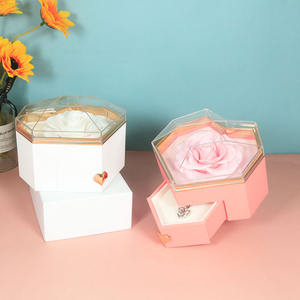 Mini Joyero para el Día de San Valentín con Flor de Jabón, Organizador Portátil para Anillos y Collares, Regalo para Novia - Product Image 2