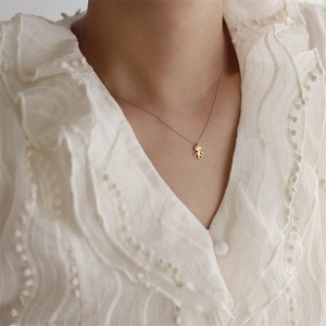 สร้อยคอหุ่นยนต์น่ารัก สไตล์มินิมอล เรียบหรู ทำจากสแตนเลส - Product Image 5