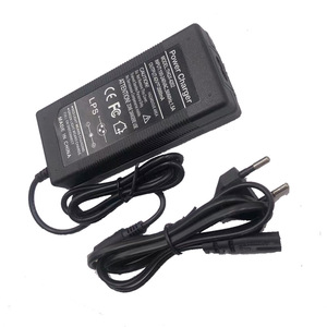 Chargeur pour scooter <span class=keywords><strong>électrique</strong></span> M365 42V 2A Adaptateur 36V Batterie lithium Balance Bike Charger - Product Image 2