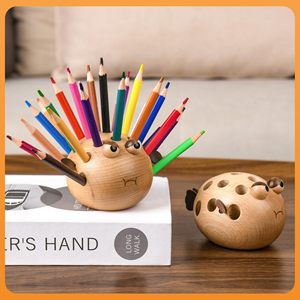 Cross-border wooden creative perforated pen holder, cute <b>hedgehog</b>-shaped colored pencil storage box for children's desktop - Product Image 2