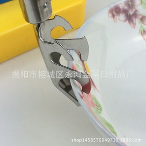 Pince à bol et à assiette en acier inoxydable avec poignée en acier pour le service et la manipulation des aliments - Product Image 4