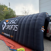 Tunnel de passage sportif gonflable géant professionnel avec logo personnalisé pour le terrain scolaire
