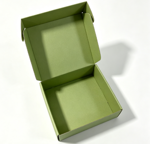 Custom <b>Green</b> Rigid Rectangle Box With UV Logo Printing For <b>Gift</b> And Craft Packaging - Product Image 2