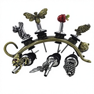 Fábrica creativa Bar Accesorios Animales personalizados Botella Vertedor Metal Vino Boca Aleación de zinc Uva <span class=keywords><strong>Manzana</strong></span> Calavera Vino Vertedor - Product Image 1