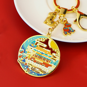 Badge promotionnel en alliage de zinc, style diamant, motif dessin animé, émail personnalisé, couleur personnalisée, résistant à l'usure, léger, haute qualité - Product Image 3