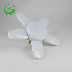 Hogar pasillo cocina Diseño único OVNI forma tres hojas lámpara <span class=keywords><strong>18W</strong></span> decoración del hogar bombillas - Product Image 4