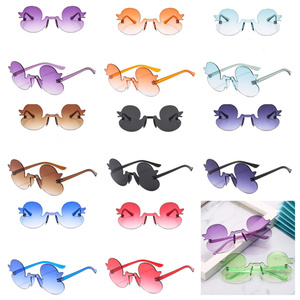 Новое поступление мультяшная маленькая утка бескаркасные цветные очки для вечеринок тонированные солнцезащитные очки для вечеринки аксессуары для костюма Bachlor - Product Image 1