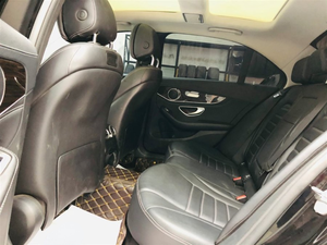 Venta al por mayor de alta calidad usado 2018 <span class=keywords><strong>Mercedes</strong></span>-Benz <span class=keywords><strong>Clase</strong></span> <span class=keywords><strong>C</strong></span> <span class=keywords><strong>200</strong></span> L negro híbrido SUV con dirección izquierda - Product Image 2