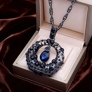 Luxurious Teardrop Crystal Necklace Women's Fashion Pendant Bezel Setting Everyday Wear Yiwu Origin - Product Image 3