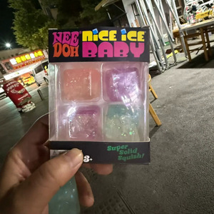 Ice Cube Squishy Clear Jelly Ice Cube Toy Translucent Crystal Squishy Soft Ice Cube Fidget Anxiety Relief Tool Wholesale Custom - Product Image 6