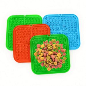 Alfombrilla de silicona impermeable para entrenamiento de perros, para lamer comida y como alfombrilla sanitaria para mascotas, al por mayor - Product Image 3