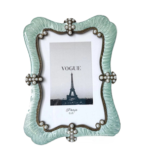 Manufacturer Well Made Home Table Decoration Luxury Crystal Metal European Photo <b>Frame</b> - Product Image 1