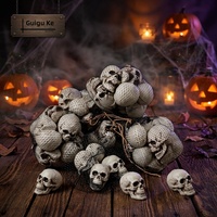 Pendentif décoratif crâne d'Halloween, petit accessoire crâne créatif personnalisé en sac filet pour maisons hantées et salles d'évasion