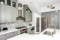 2026 AisDecor Nouveau Design Armoires de Cuisine Classiques en Bois Massif Style Encastré Fabriquées sur Mesure