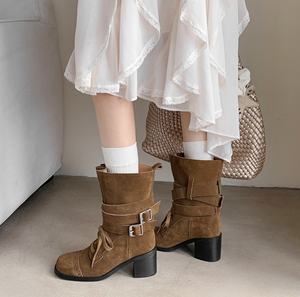Botas de Invierno para Mujer, con Suela Gruesa, de Media Altura, de Cuero Vacuno y Piel de Oveja, Estilo Chelsea, Color Blanco Humo, Transpirables - Product Image 4