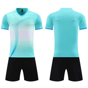 قمصان كرة قدم مخصصة بالجملة، 100% بوليستر، خفيفة الوزن وقابلة للتنفس، متعددة الألوان، أطقم كرة قدم رجالية مع طباعة شعار مخصص - Product Image 5