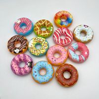 Produit transfrontalier très demandé : Jouet alimentaire en PU en forme de donut à rebond lent, décoration compressible, vente en gros de jouets gâteau réalistes, Squishy