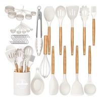 Ensemble de 33 ustensiles de cuisine en silicone avec manche en bois, résistants à la chaleur, accessoires de cuisine