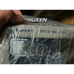 TEKTRONIX DPO70404 - ออสซิลโลสโคปแบบดิจิตอลฟอสฟอร์ - สูงสุด 4 GHz - Product Image 3