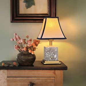 Lampada da Tavolo LED Moderna Nordica in Marmo, Senza Fili, a Batteria, con Controllo Touch, Arredo di Lusso per Camera da Letto e Studio - Product Image 2