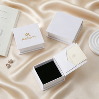 Boîte à bijoux en papier blanc avec nœud en ruban pour cartes de remerciement, colliers, bagues et boucles d'oreilles